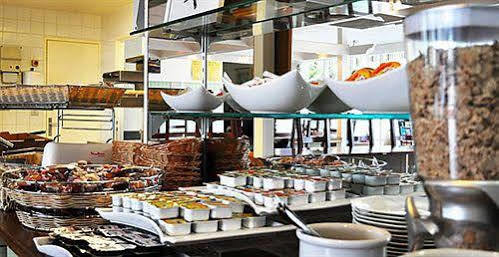 Hotel Fasthotel Pau